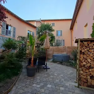 Bed & Breakfast La Chamade En Beaujolais, Anse